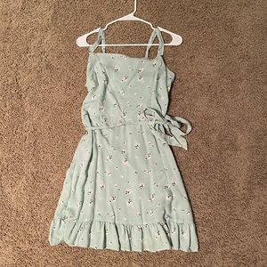 Hollister side tie floral dress